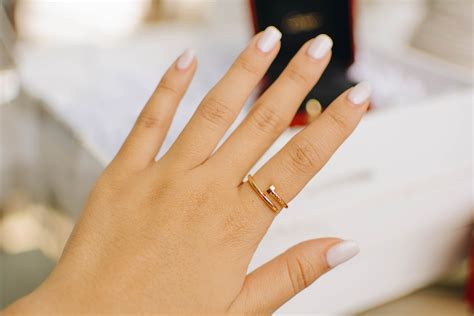 nail ring cartier small